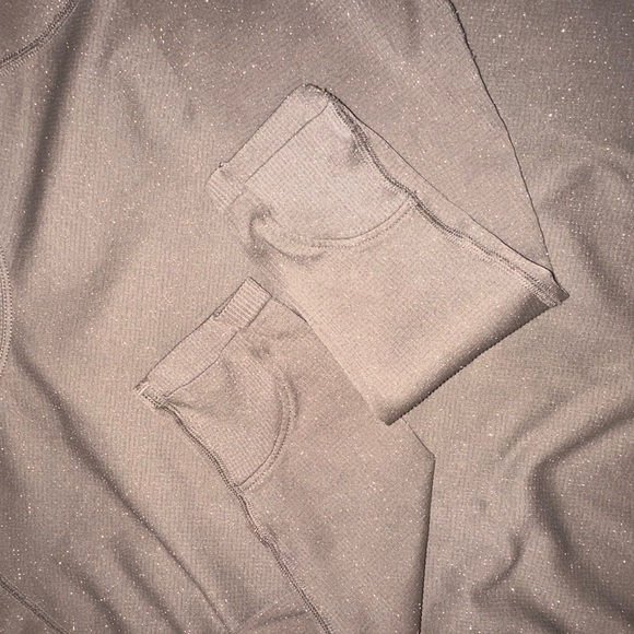 Athleta Taupe & gold flecked Long Sleeve Top - Picture 5 of 6